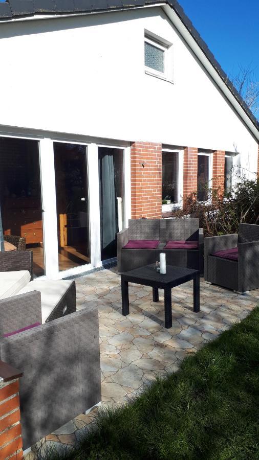 Ferienhaus In Buesumer Deichhausen - Buesum An Der Nordsee Fuer Bis Zu 9 Personen מראה חיצוני תמונה